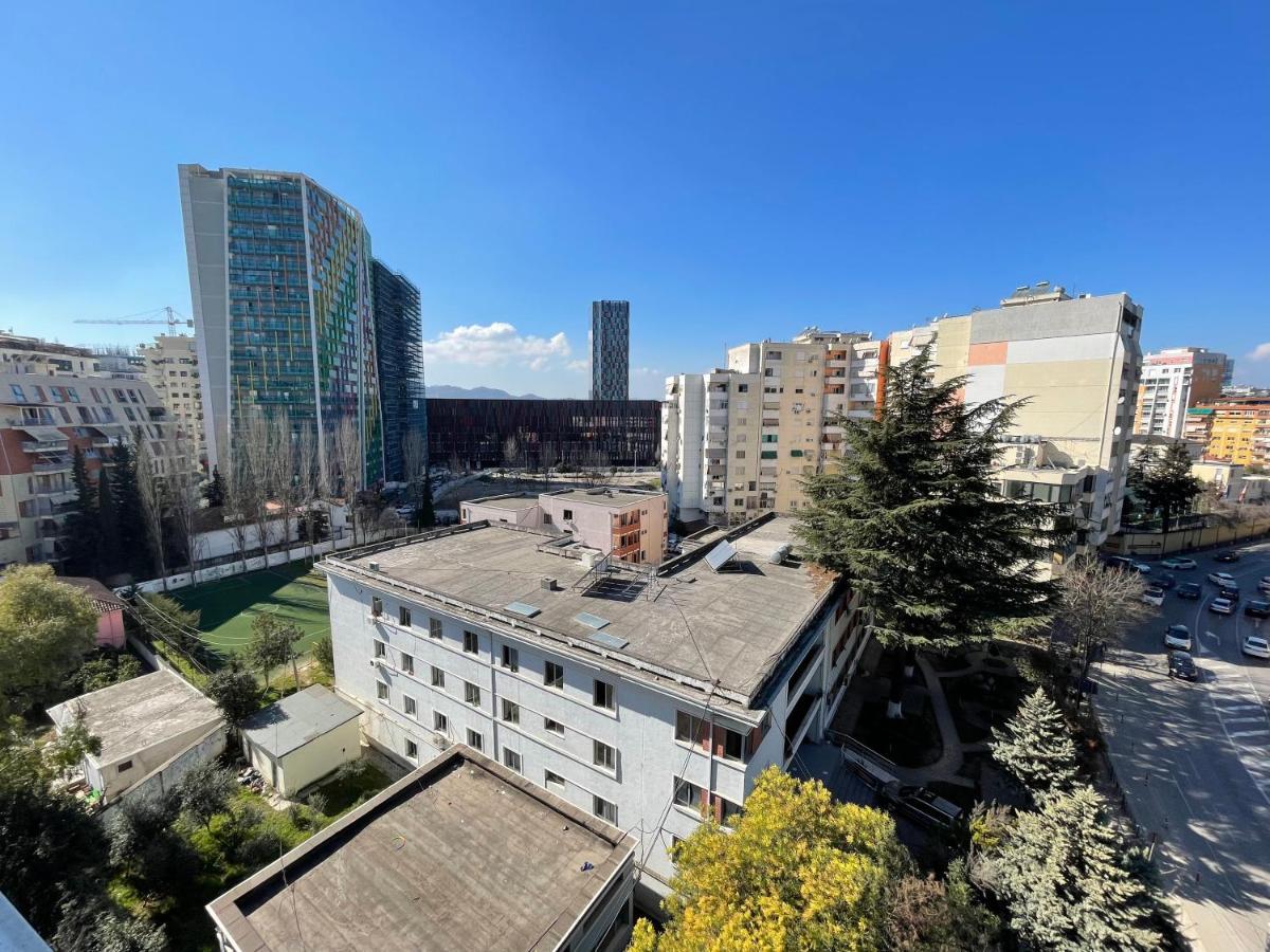 Queens Luxury Apartments Tirana Exterior foto
