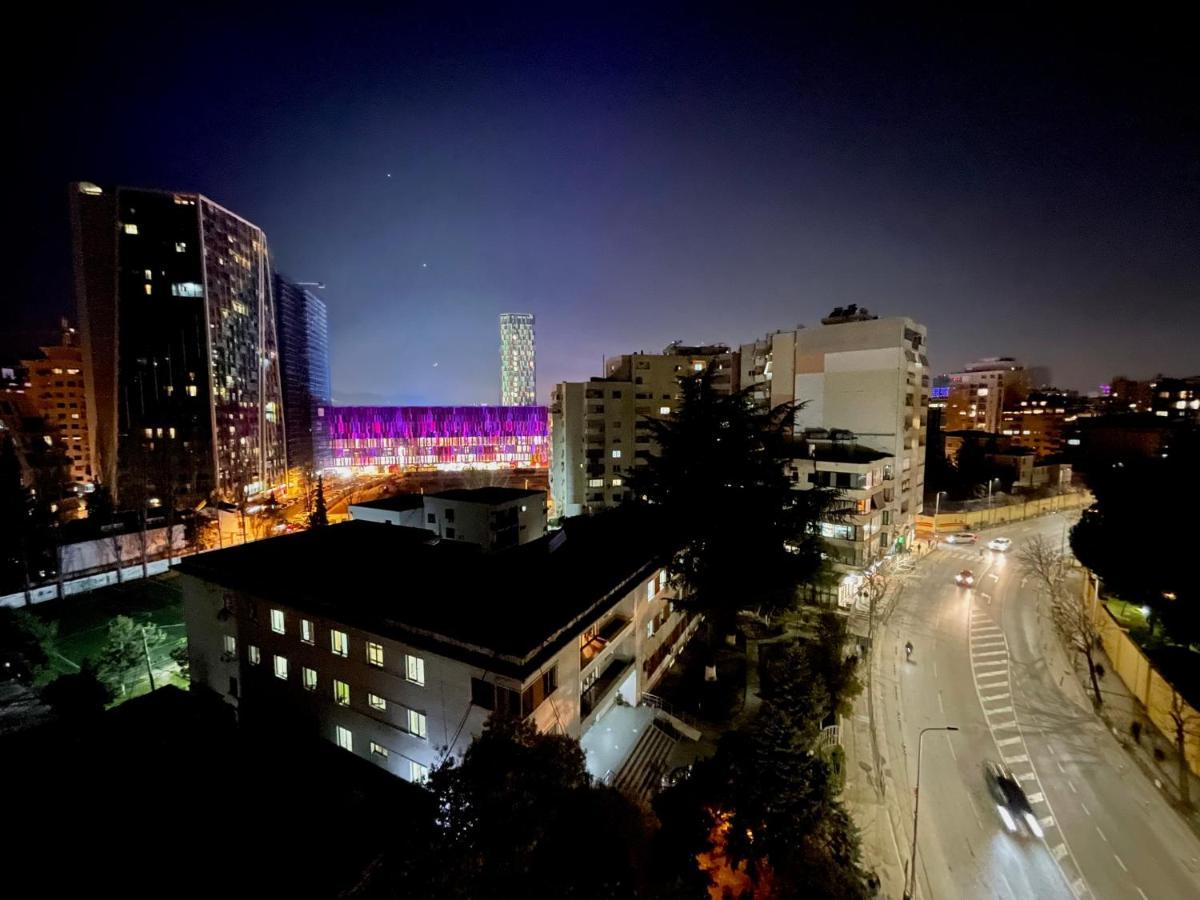 Queens Luxury Apartments Tirana Exterior foto